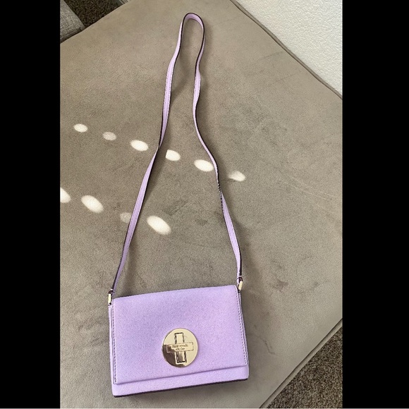 Lavender Kate Spade cross body - Picture 4 of 6